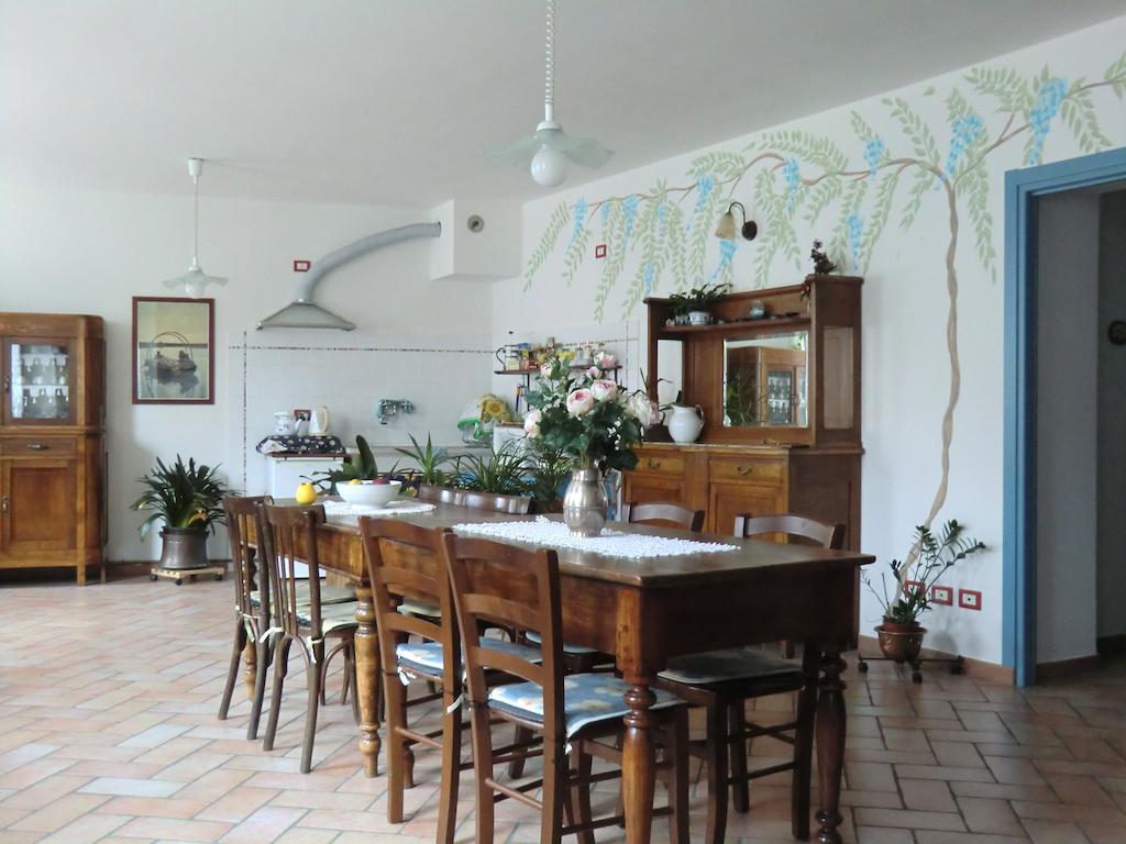 B&B Leon D'Oro Pusiano Phòng bức ảnh